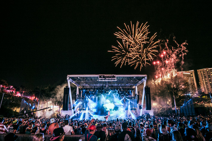 2015-03-27 - Ultra Music Festival från Suburbia, New York City