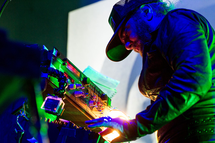 2015-04-05 - Daniel Lanois från Nalen, Stockholm