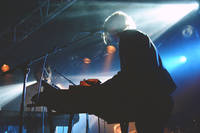 2015-04-07 - Tella Viv från Debaser Strand, Stockholm