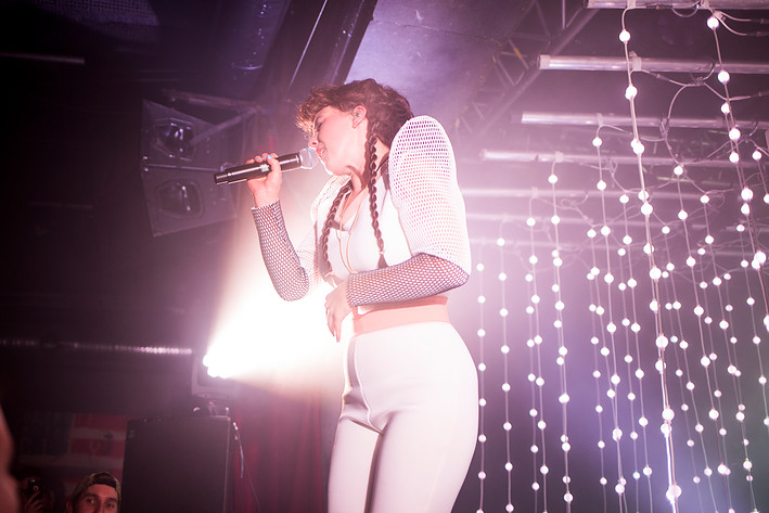 2015-04-16 - Purity Ring från Debaser Strand, Stockholm