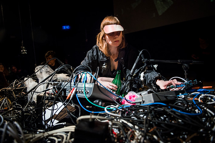 2015-04-25 - Ida Lundén - Pygostylia från Fylkingen, Stockholm
