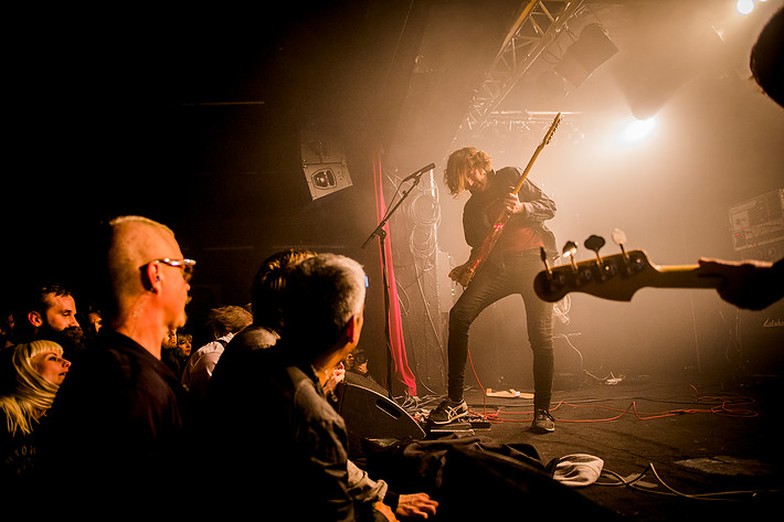 2015-05-01 - A Place to Bury Strangers från Debaser Strand, Stockholm