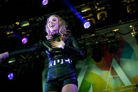 2015-05-08 - Zara Larsson från Gröna Lund, Stockholm