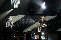 2015-05-13 - 5 Seconds of Summer från Globen, Stockholm