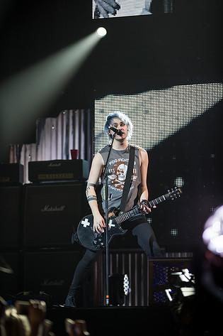 2015-05-13 - 5 Seconds of Summer från Globen, Stockholm