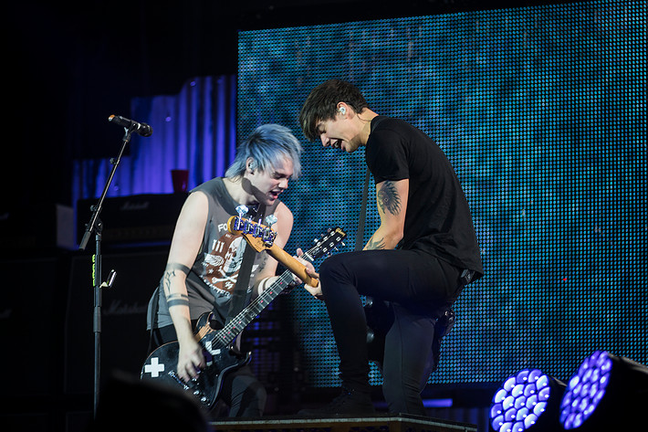 2015-05-13 - 5 Seconds of Summer från Globen, Stockholm