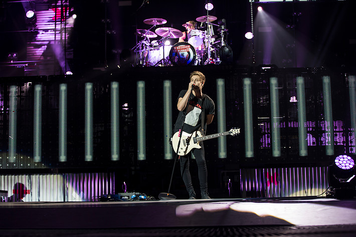2015-05-13 - 5 Seconds of Summer från Globen, Stockholm