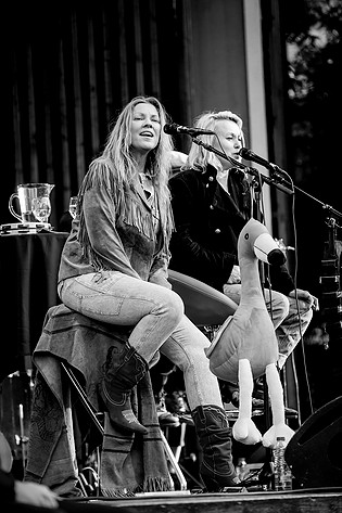 2015-05-14 - Meja och Louise från Liseberg, Göteborg