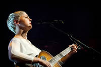 2015-05-20 - Laura Marling från Debaser Medis, Stockholm