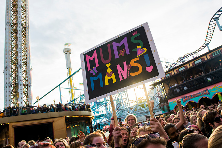 2015-05-29 - Måns Zelmerlöw från Gröna Lund, Stockholm