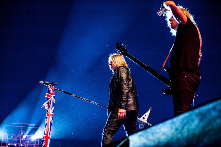 2015-06-04 - Def Leppard från Sweden Rock Festival, Sölvesborg