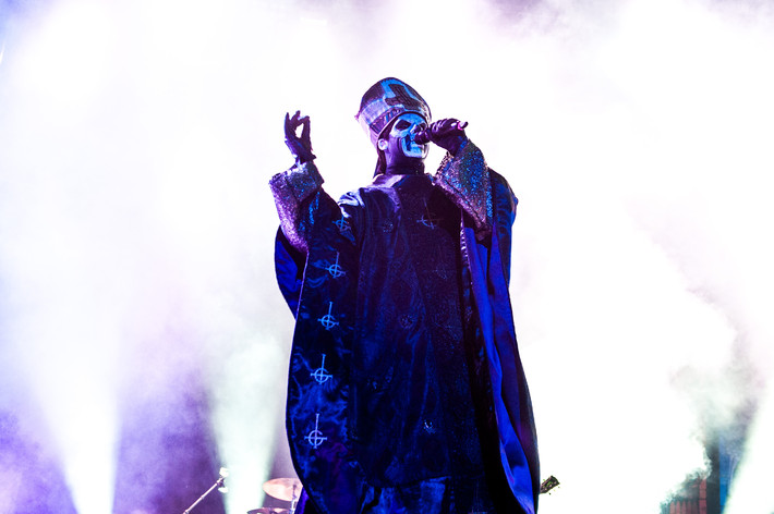 2015-06-03 - Ghost från Sweden Rock Festival, Sölvesborg