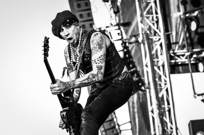 2015-06-05 - Backyard Babies från Sweden Rock Festival, Sölvesborg