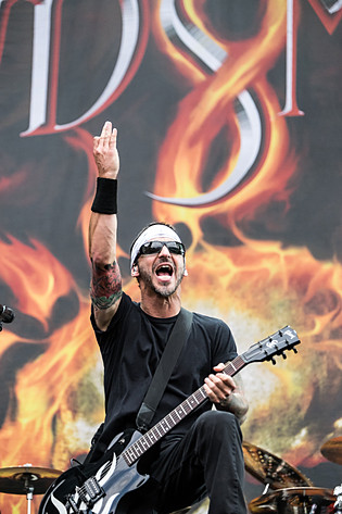 2015-06-11 - Godsmack från Greenfield Festival, Interlaken