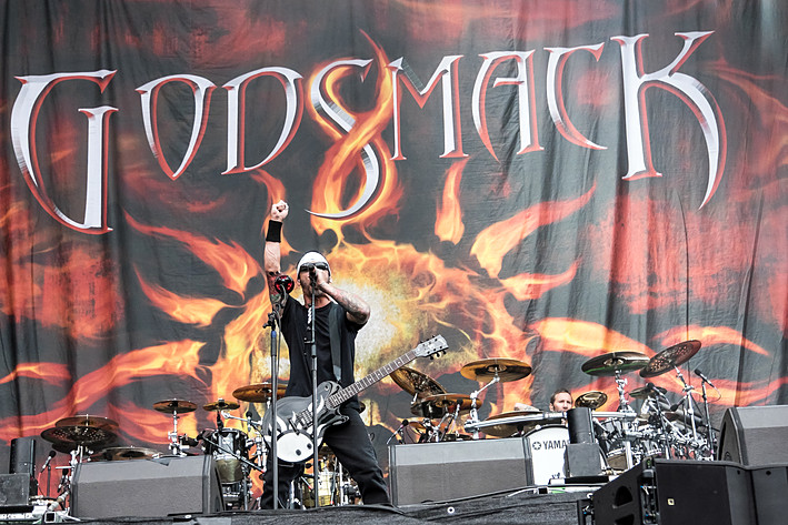 2015-06-11 - Godsmack från Greenfield Festival, Interlaken