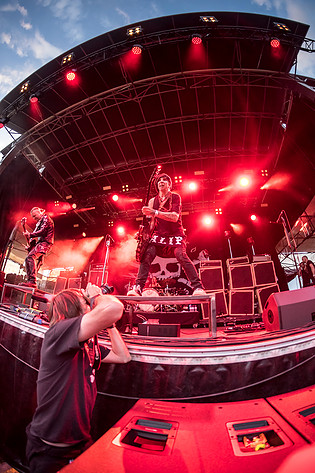 2015-06-11 - Backyard Babies från Greenfield Festival, Interlaken