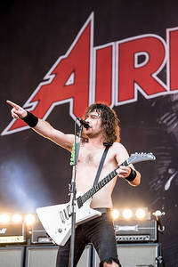 2015-06-13 - Airbourne från Greenfield Festival, Interlaken