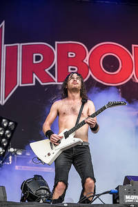 2015-06-13 - Airbourne från Greenfield Festival, Interlaken