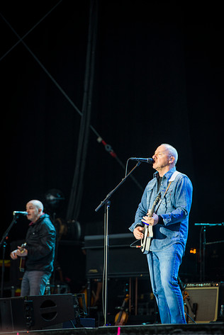 2015-06-13 - Mark Knopfler från Botaniska Trädgården, Uppsala