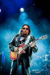 2015-06-17 - Ace Frehley från Gröna Lund, Stockholm