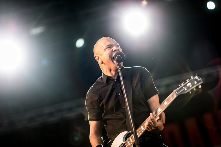 2015-06-25 - Danko Jones från Bråvalla, Norrköping