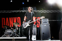 2015-06-25 - Danko Jones från Bråvalla, Norrköping