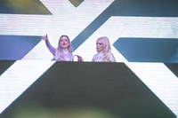 2015-06-25 - Rebecca & Fiona från Bråvalla, Norrköping