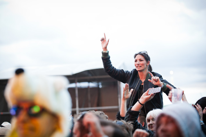 2015-06-25 - Rebecca & Fiona från Bråvalla, Norrköping