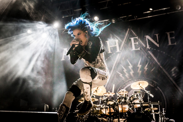 2015-06-24 - Arch Enemy från Bråvalla, Norrköping