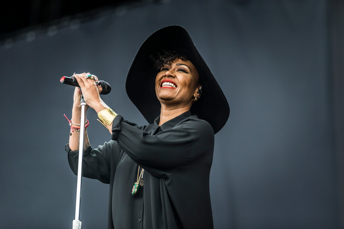 2015-06-26 - Emeli Sandé från Bråvalla, Norrköping