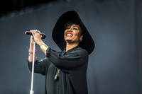 2015-06-26 - Emeli Sandé från Bråvalla, Norrköping