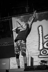 2015-06-25 - Lamb of God från Bråvalla, Norrköping