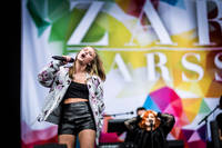 2015-06-27 - Zara Larsson från Bråvalla, Norrköping