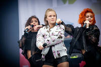2015-06-27 - Zara Larsson från Bråvalla, Norrköping