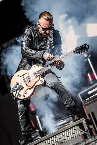 2015-06-27 - Backyard Babies från Bråvalla, Norrköping