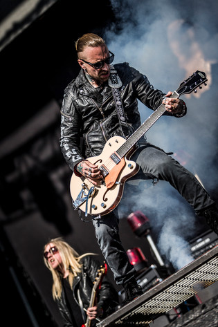 2015-06-27 - Backyard Babies från Bråvalla, Norrköping