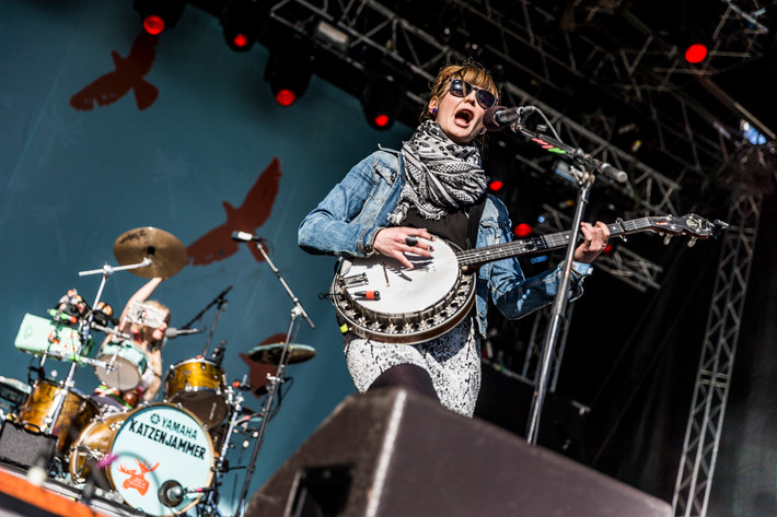 2015-06-27 - Katzenjammer från Bråvalla, Norrköping