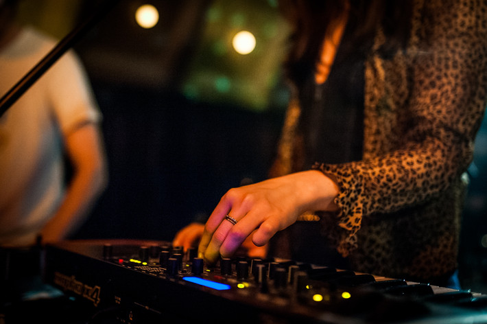 2015-06-27 - Josefin Öhrn + The Liberations från Kafé de luxe, Växjö