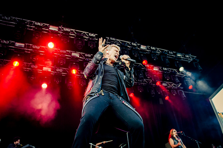 2015-06-28 - Billy Idol från Gröna Lund, Stockholm