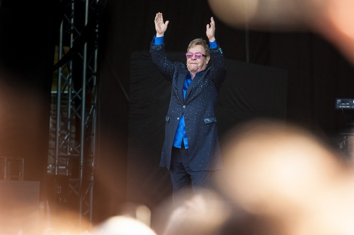 2015-07-01 - Elton John från Botaniska Trädgården, Uppsala