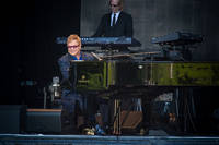 2015-07-01 - Elton John från Botaniska Trädgården, Uppsala