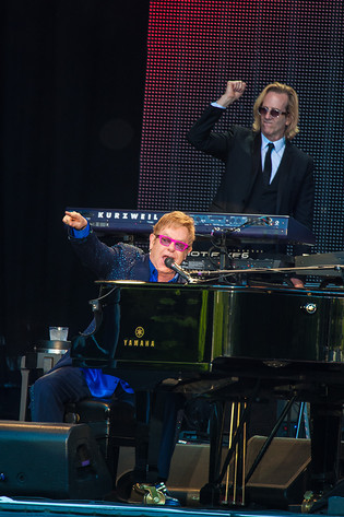 2015-07-01 - Elton John från Botaniska Trädgården, Uppsala
