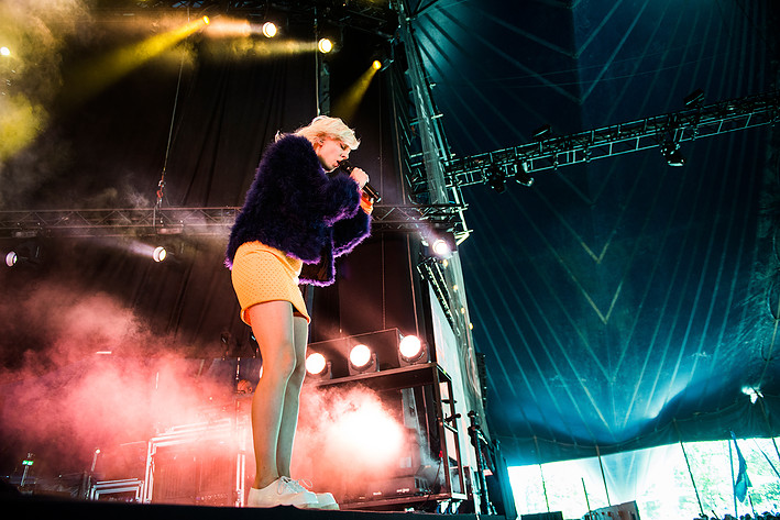 2015-07-02 - Veronica Maggio från Roskildefestivalen, Roskilde
