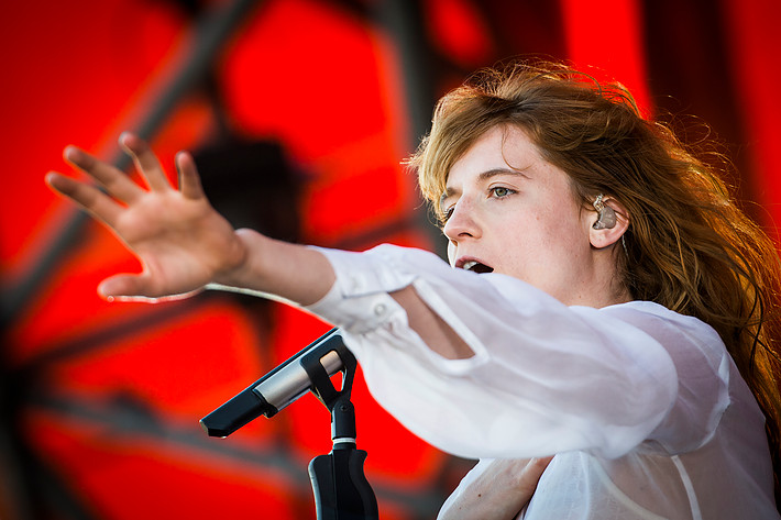2015-07-02 - Florence + The Machine från Roskildefestivalen, Roskilde