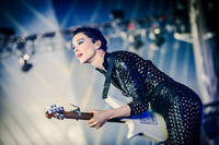 2015-07-02 - St. Vincent från Roskildefestivalen, Roskilde