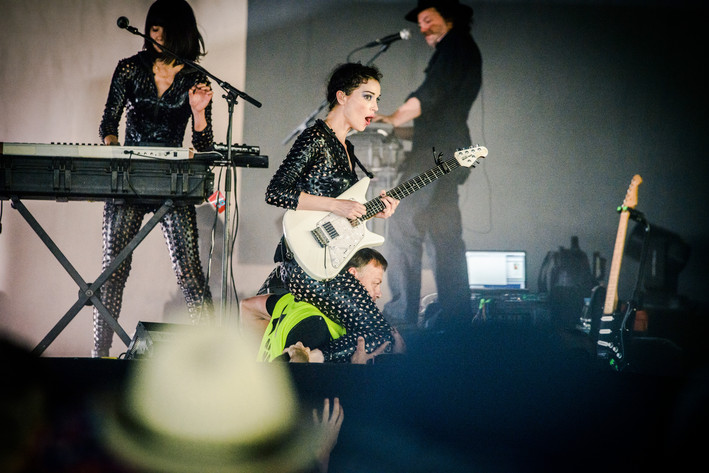 2015-07-02 - St. Vincent från Roskildefestivalen, Roskilde