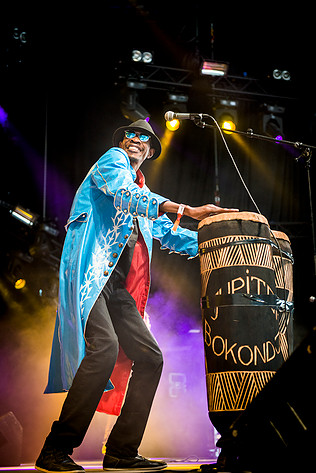 2015-07-02 - Jupiter & Okwess International från Roskildefestivalen, Roskilde