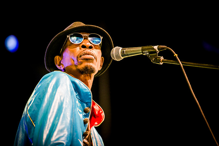 2015-07-02 - Jupiter & Okwess International från Roskildefestivalen, Roskilde