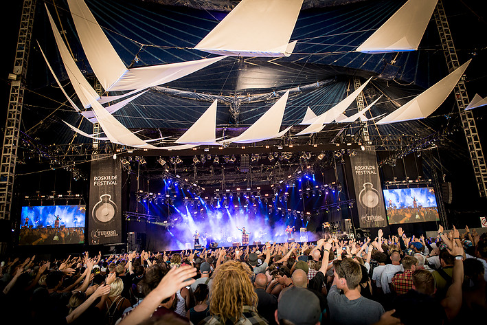 2015-07-02 - Jupiter & Okwess International från Roskildefestivalen, Roskilde
