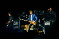 2015-07-04 - Paul McCartney från Roskildefestivalen, Roskilde